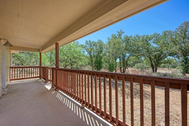 117 North Pass, Kingsland, TX 78639