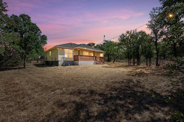 117 North Pass, Kingsland, TX 78639