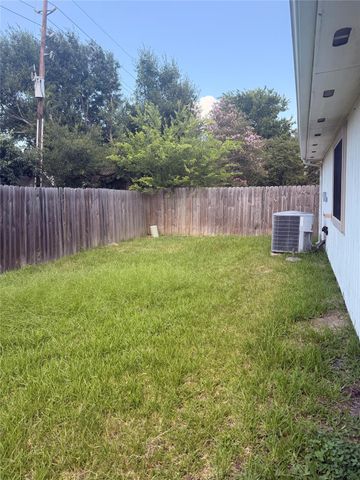 4817 Falcon Forest Drive, Humble, TX 77346