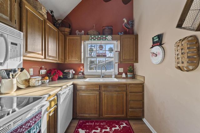 207 S Adams Street, Durham, NC 27703