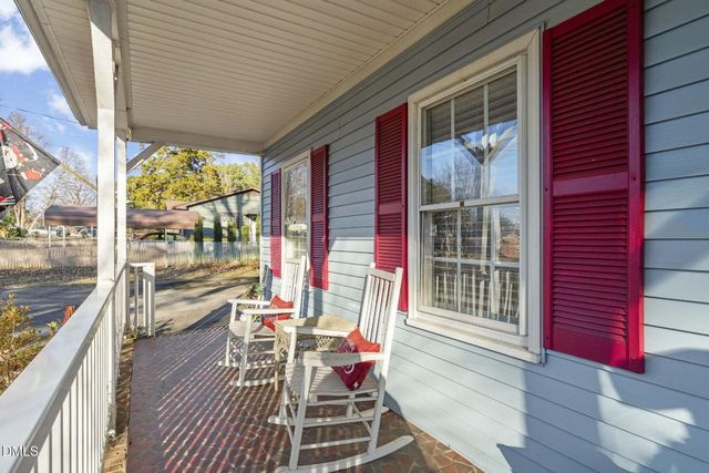 207 S Adams Street, Durham, NC 27703