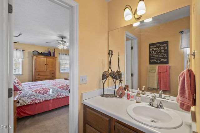 207 S Adams Street, Durham, NC 27703