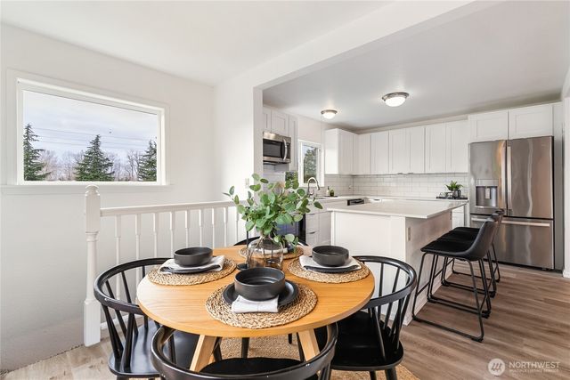 1803 Woburn Street, Bellingham, WA 98229