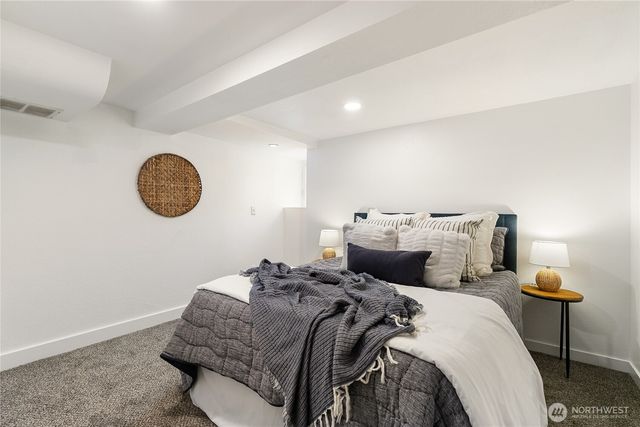 1803 Woburn Street, Bellingham, WA 98229