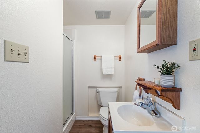 1803 Woburn Street, Bellingham, WA 98229