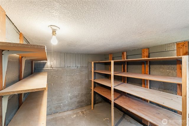 1803 Woburn Street, Bellingham, WA 98229