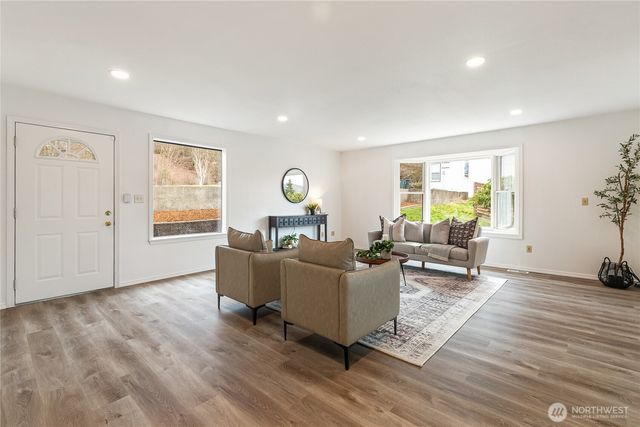 1803 Woburn Street, Bellingham, WA 98229