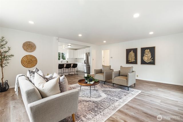 1803 Woburn Street, Bellingham, WA 98229