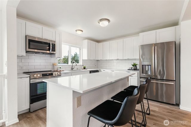 1803 Woburn Street, Bellingham, WA 98229