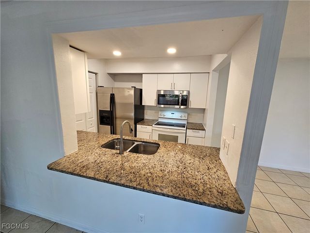 2885 Winkler AVE 603, Fort Myers, FL 33916