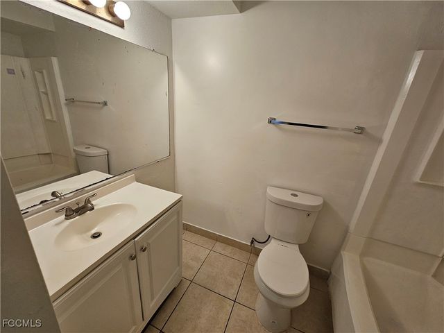 2885 Winkler AVE 603, Fort Myers, FL 33916