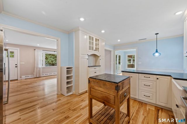 51 Ironwood Drive, Vernon, CT 06066