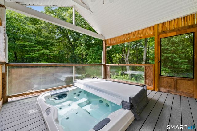 51 Ironwood Drive, Vernon, CT 06066