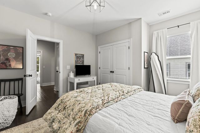 633 Sire Ave, Mount Juliet, TN 37122