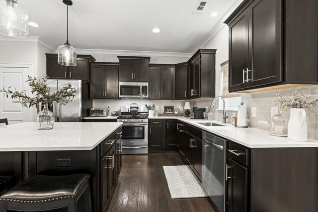 633 Sire Ave, Mount Juliet, TN 37122