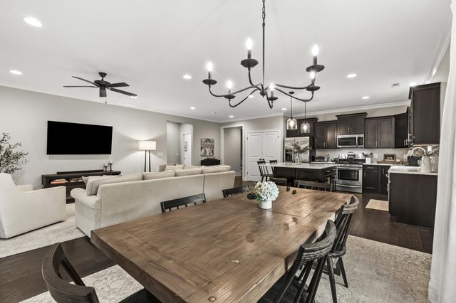 633 Sire Ave, Mount Juliet, TN 37122