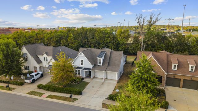 633 Sire Ave, Mount Juliet, TN 37122
