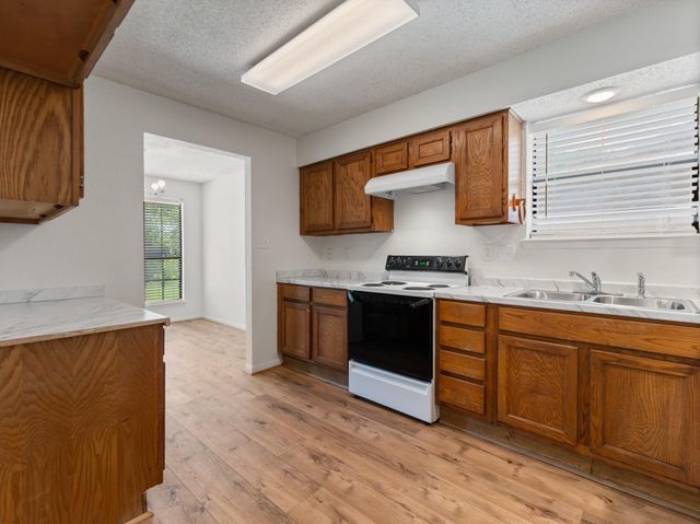 1805 Willow Bend Road, Wharton, TX 77488
