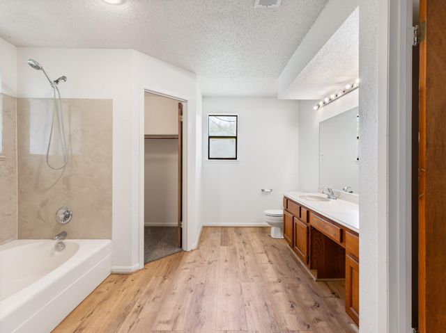 1805 Willow Bend Road, Wharton, TX 77488