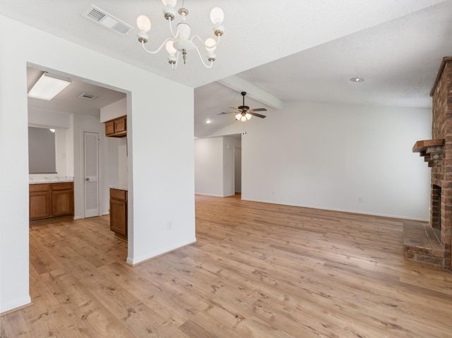 1805 Willow Bend Road, Wharton, TX 77488