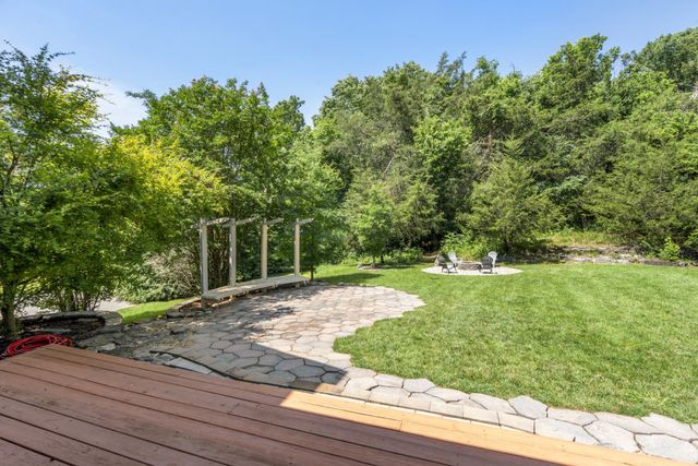 327 Wandering Cir, Franklin, TN 37067
