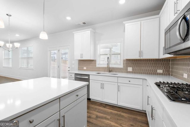 42 Citrine Way, Acworth, GA 30101