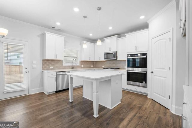 42 Citrine Way, Acworth, GA 30101