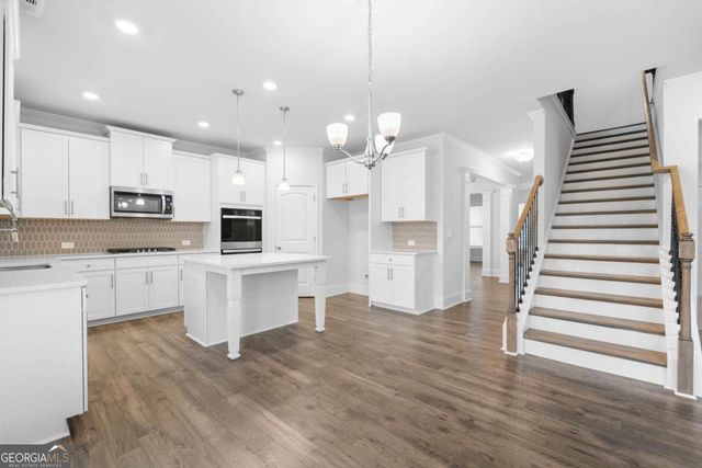 42 Citrine Way, Acworth, GA 30101