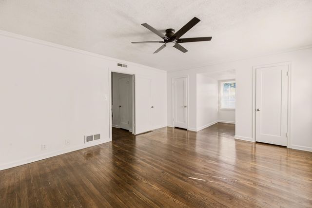 333 N Oliver, Wichita, KS 67208