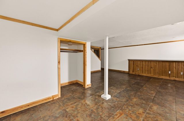 333 N Oliver, Wichita, KS 67208
