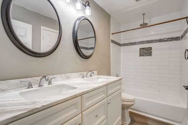 3221 Mccart Avenue, Fort Worth, TX 76110