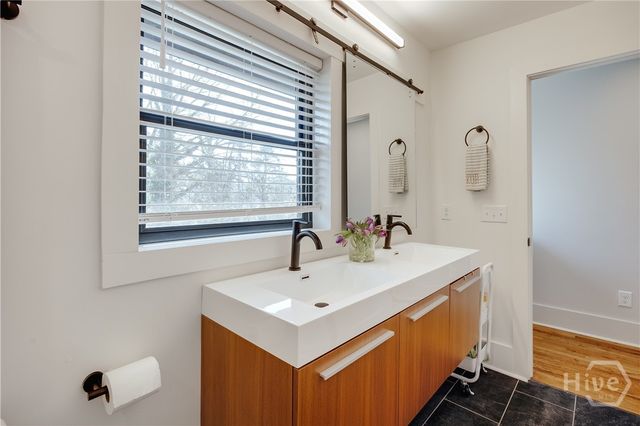 450 Westview Drive, Athens, GA 30606