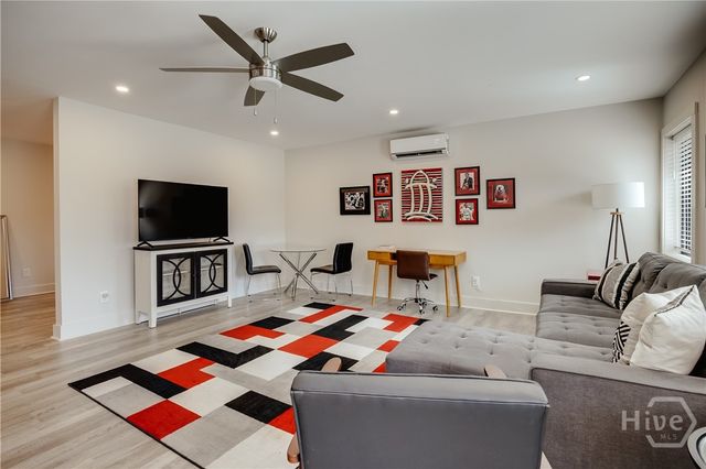 450 Westview Drive, Athens, GA 30606