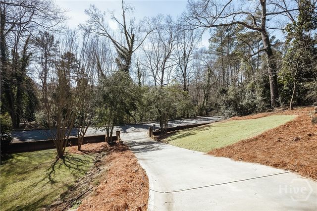 450 Westview Drive, Athens, GA 30606