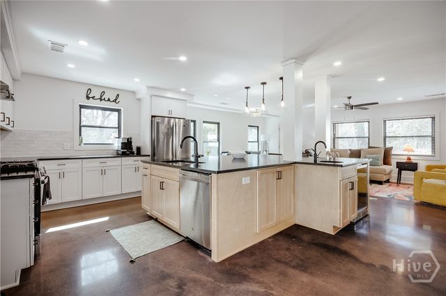 450 Westview Drive, Athens, GA 30606