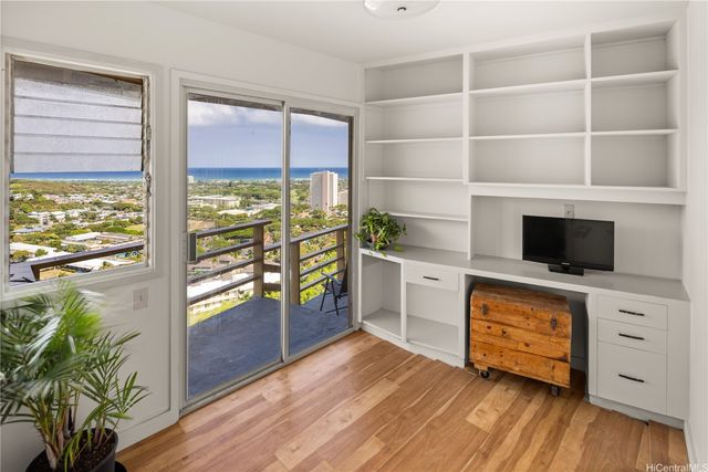 1603 D Paula Drive, Honolulu, HI 96816