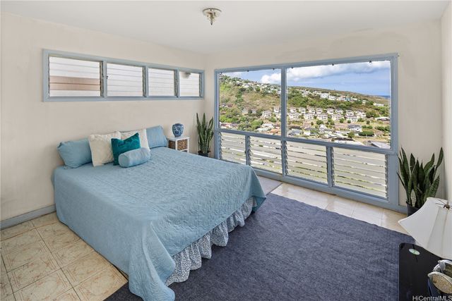 1603 D Paula Drive, Honolulu, HI 96816