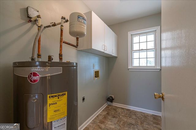 4314 Coastal Lane, Loganville, GA 30052