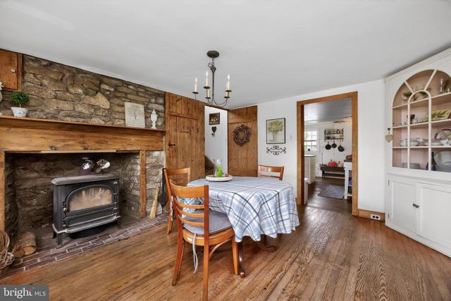541 BYERS RD, Chester Springs, PA 19425