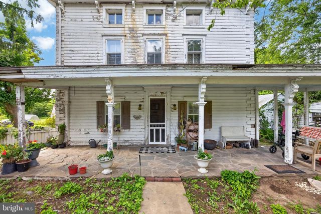 541 BYERS RD, Chester Springs, PA 19425