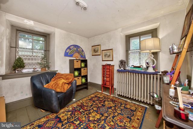 541 BYERS RD, Chester Springs, PA 19425
