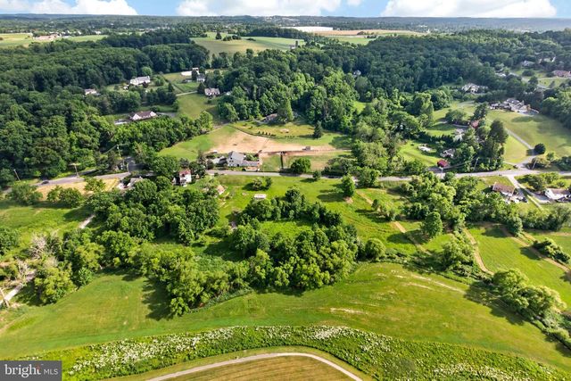 541 BYERS RD, Chester Springs, PA 19425