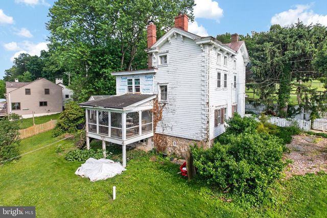 541 BYERS RD, Chester Springs, PA 19425
