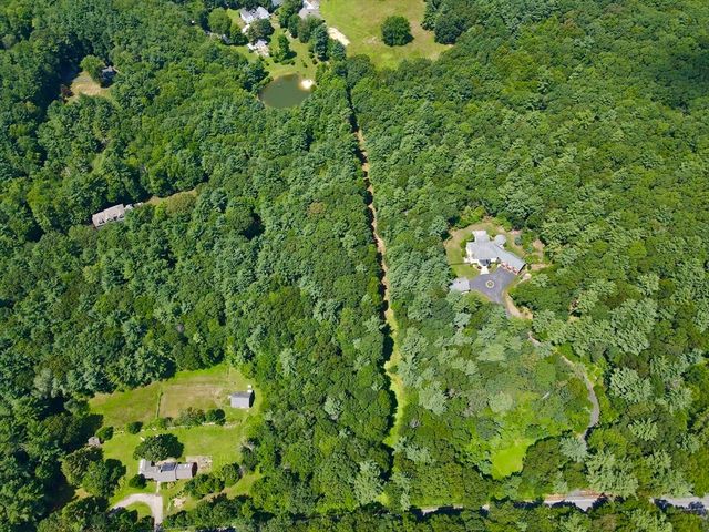 90 Harvard Road, Bolton, MA 01740