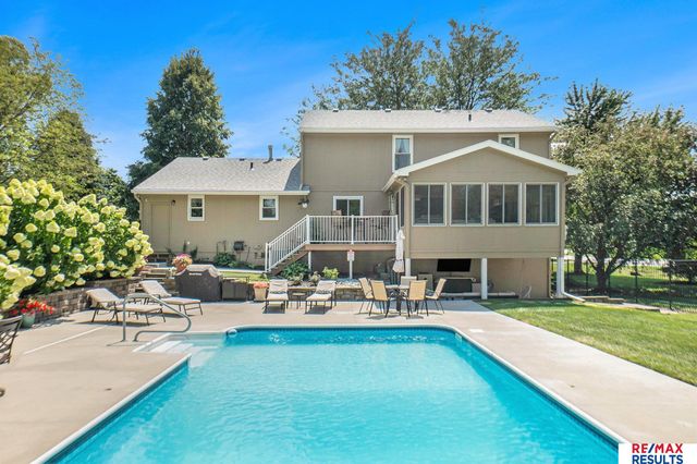 21938 Trailridge Boulevard, Elkhorn, NE 68022
