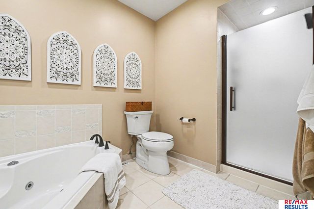 21938 Trailridge Boulevard, Elkhorn, NE 68022