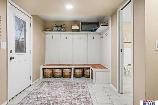 21938 Trailridge Boulevard, Elkhorn, NE 68022