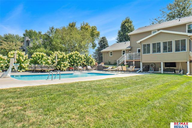 21938 Trailridge Boulevard, Elkhorn, NE 68022