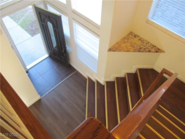 9125 Sparklewood Court, Las Vegas, NV 89129