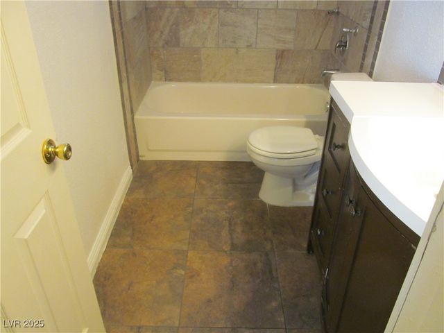 9125 Sparklewood Court, Las Vegas, NV 89129